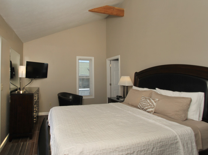 Ocean Front Suite Bedroom